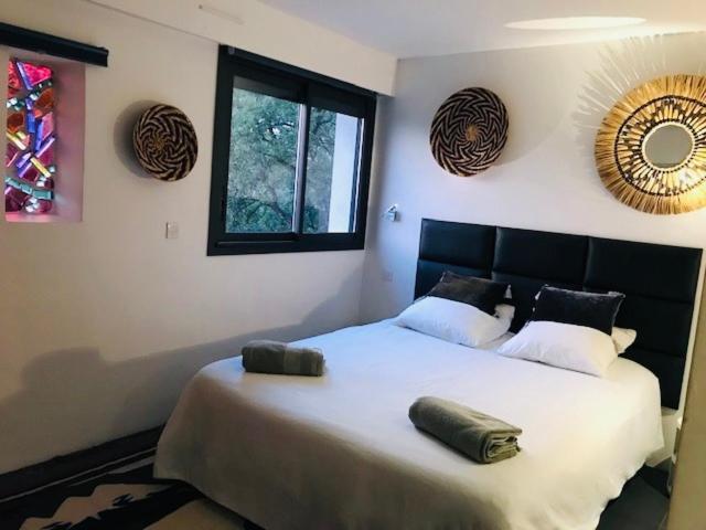 Hirondelles 35 Bed & Breakfast